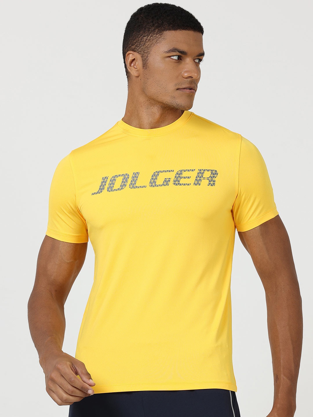 

Jolger Men's Thermoregulated Quick Wicking Graphic Print T-shirt, Yellow