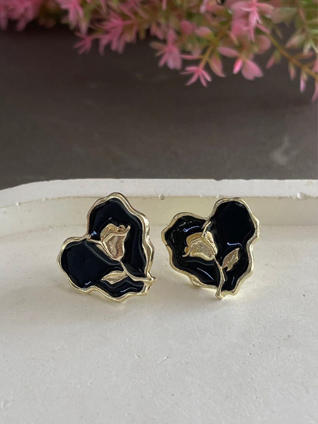 

Krelin Gold Plated Enamelled Heart Shaped Stud Earrings