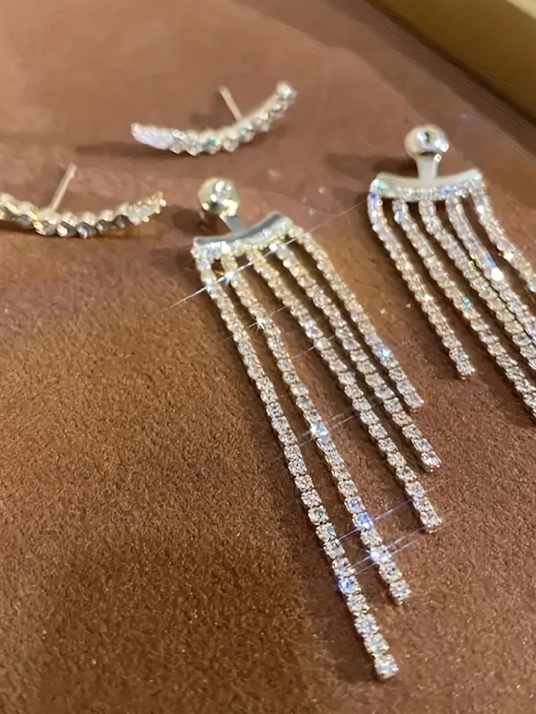 

FIMBUL Silver-Plated Contemporary-Shaped CZ-Studded Drop Earrings