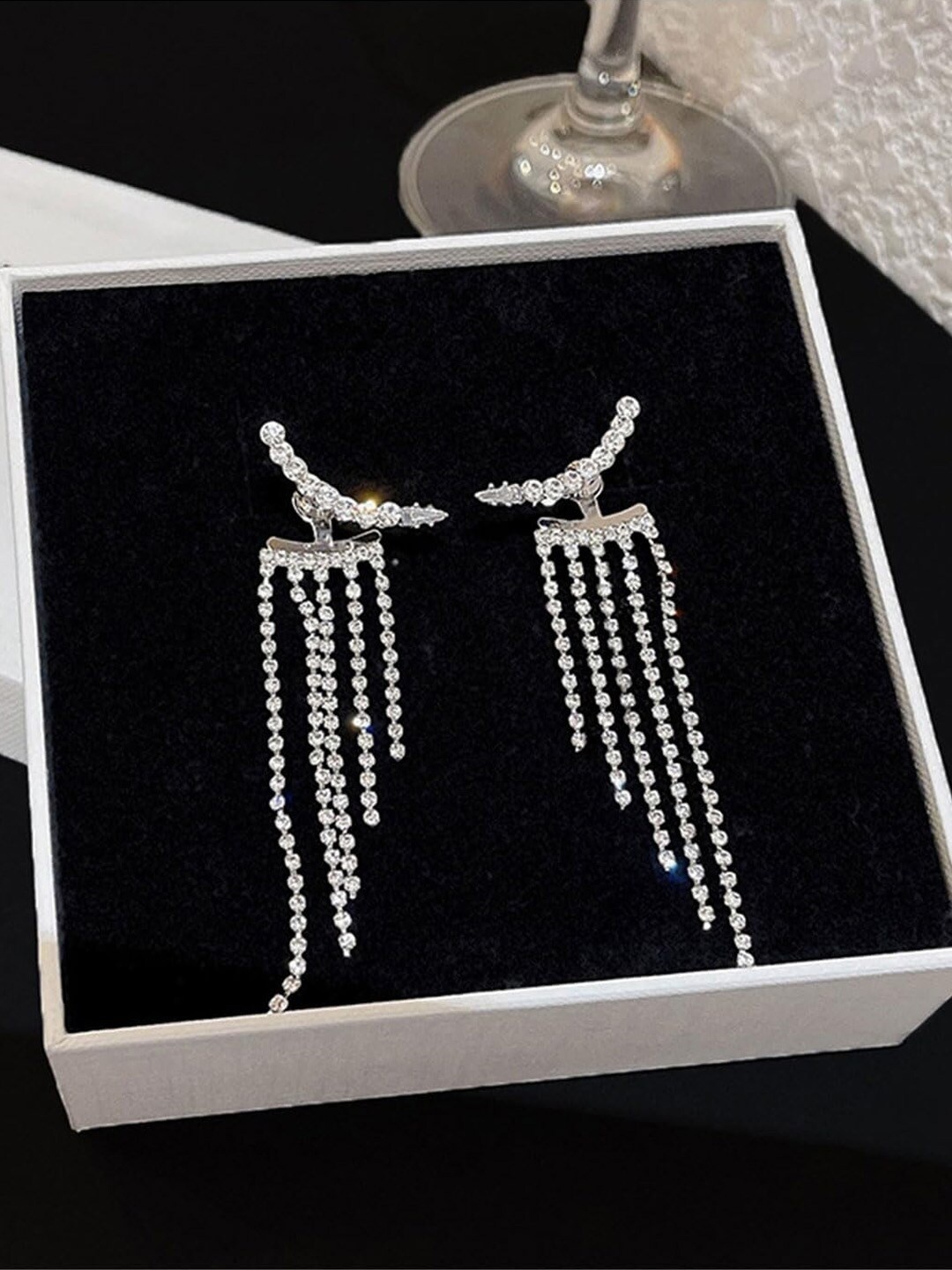 

FIMBUL Silver-Plated CZ-Studded Tassel Design Dangle Earrings