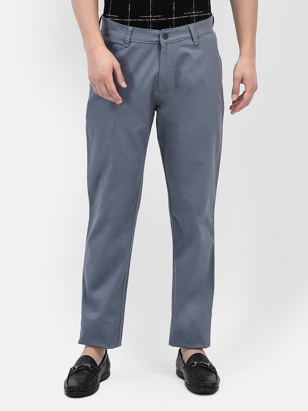 

Crimsoune Club Men Mid-Rise Slim Fit Chinos, Grey
