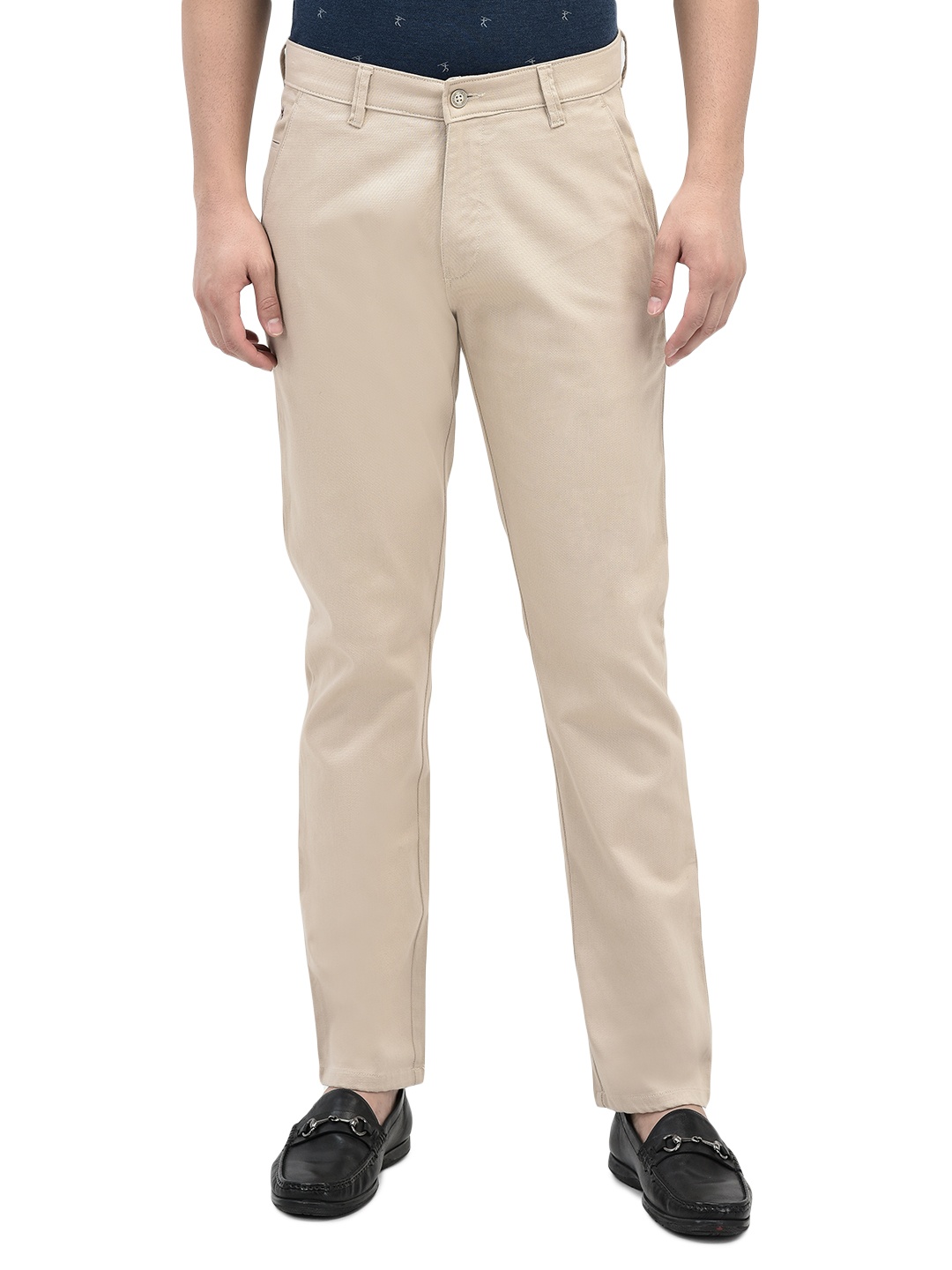 

Crimsoune Club Men Slim Fit Mid-Rise Chinos Trousers, Beige