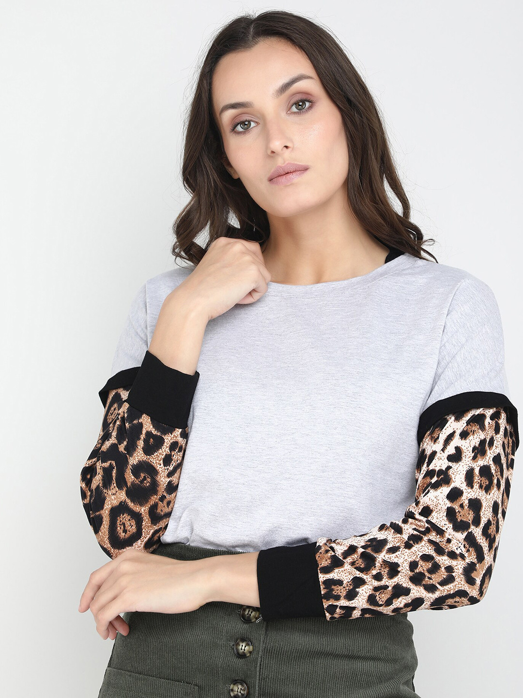 

LULU & SKY Animal Printed Long Sleeves Pullover Sweater, Grey
