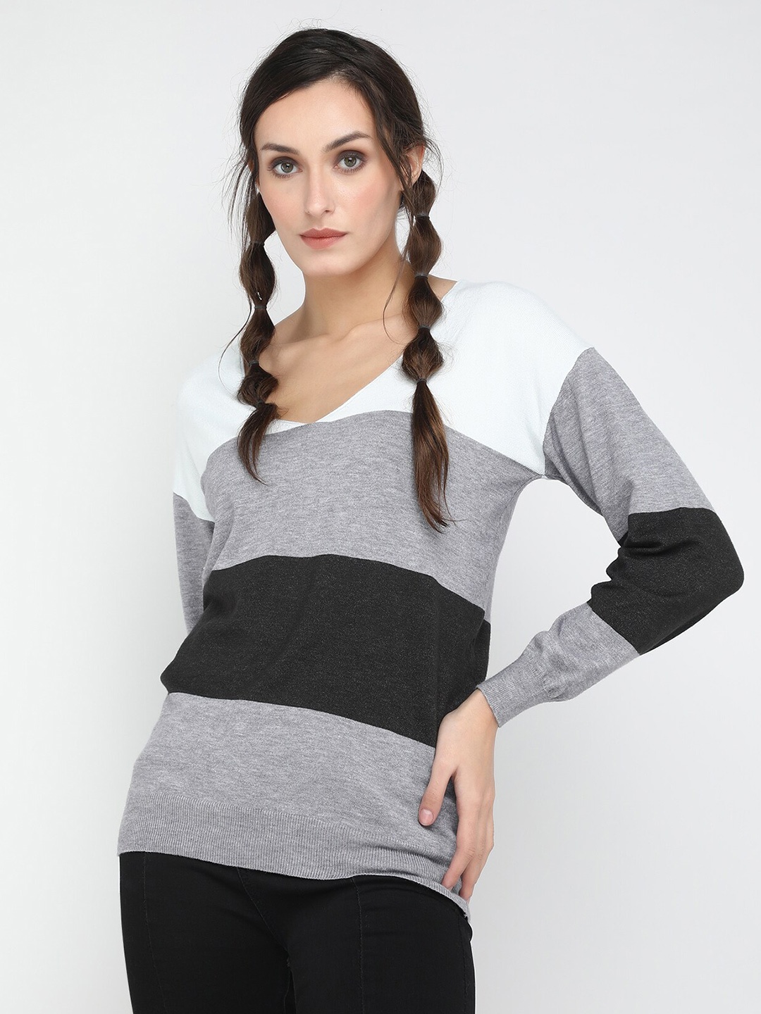 

LULU & SKY Colourblocked V-Neck Pullover, Grey