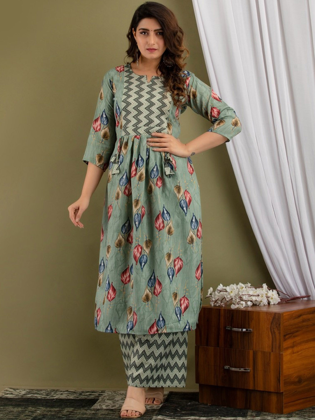 

Anouk Green Floral Printed Pleated Kurta with Palazzos