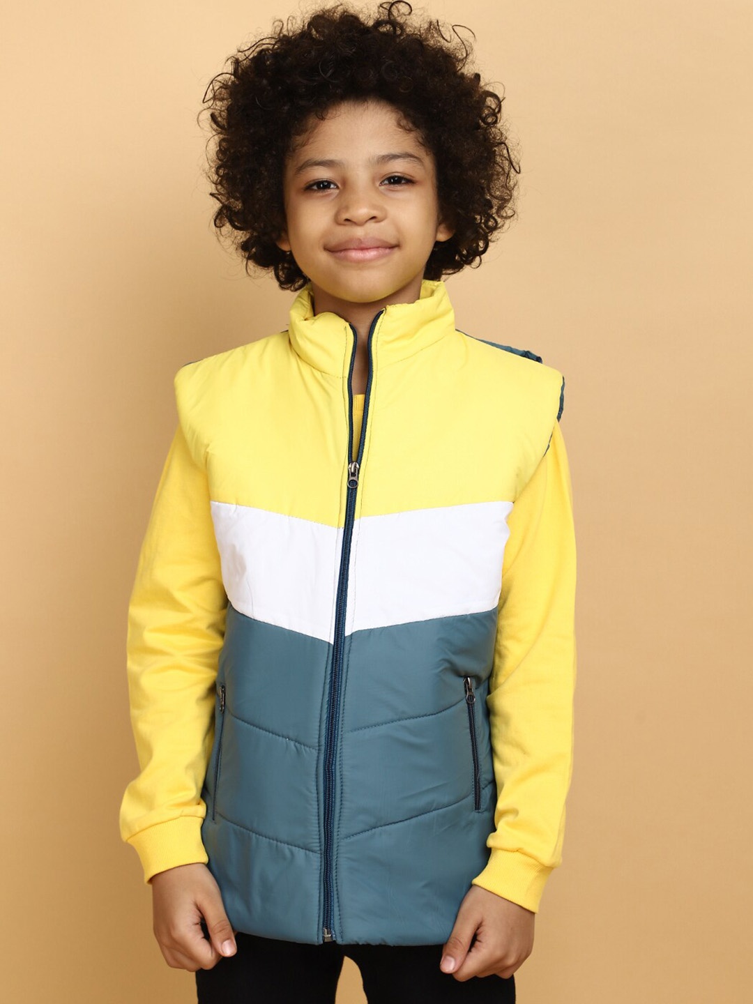 

V-Mart Boys Colourblocked Lightweight Hooded Sleeveless Padded Jacket, Green