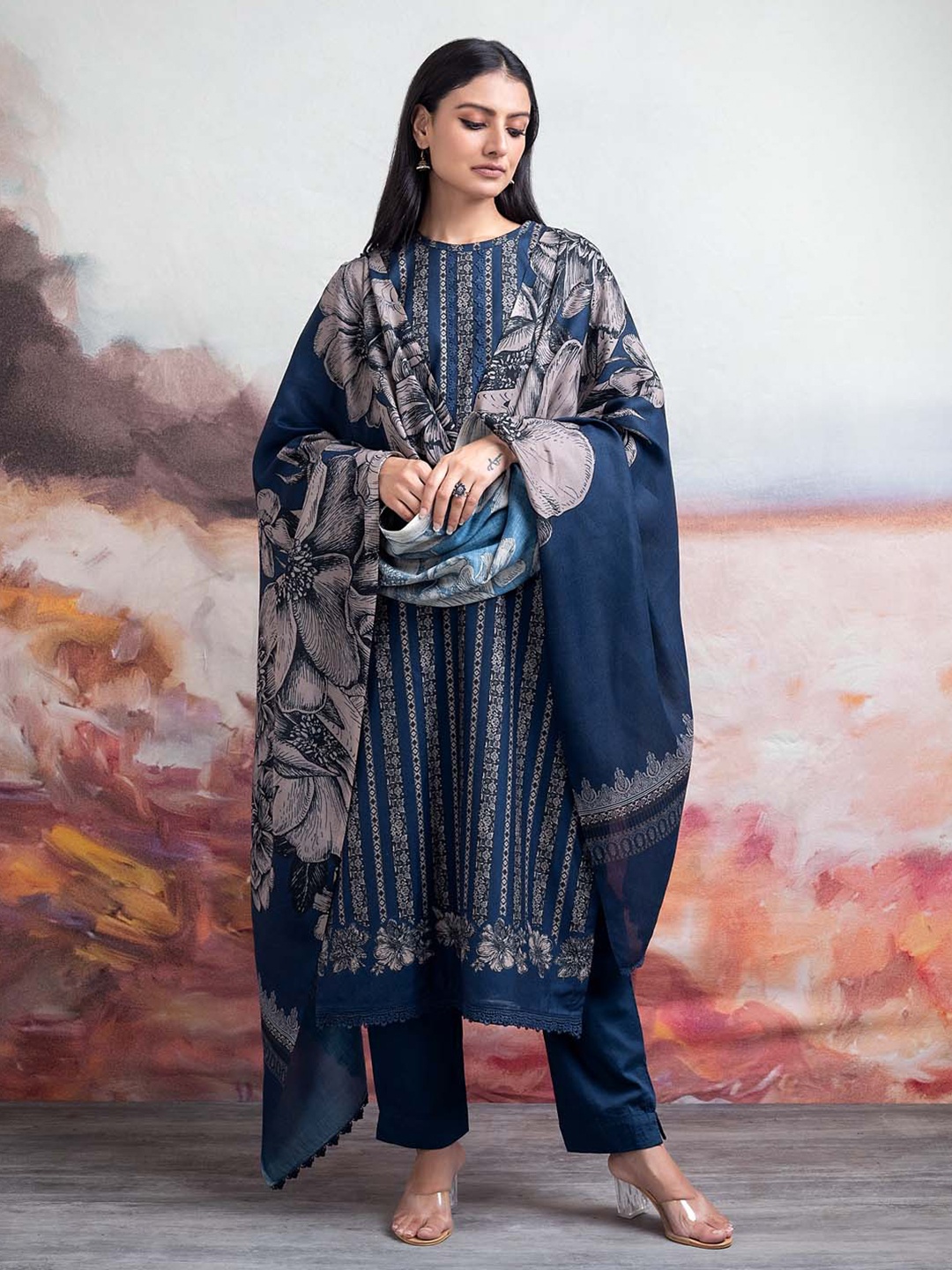 

Meena Bazaar Floral Printed Unstitched Dress Material, Blue