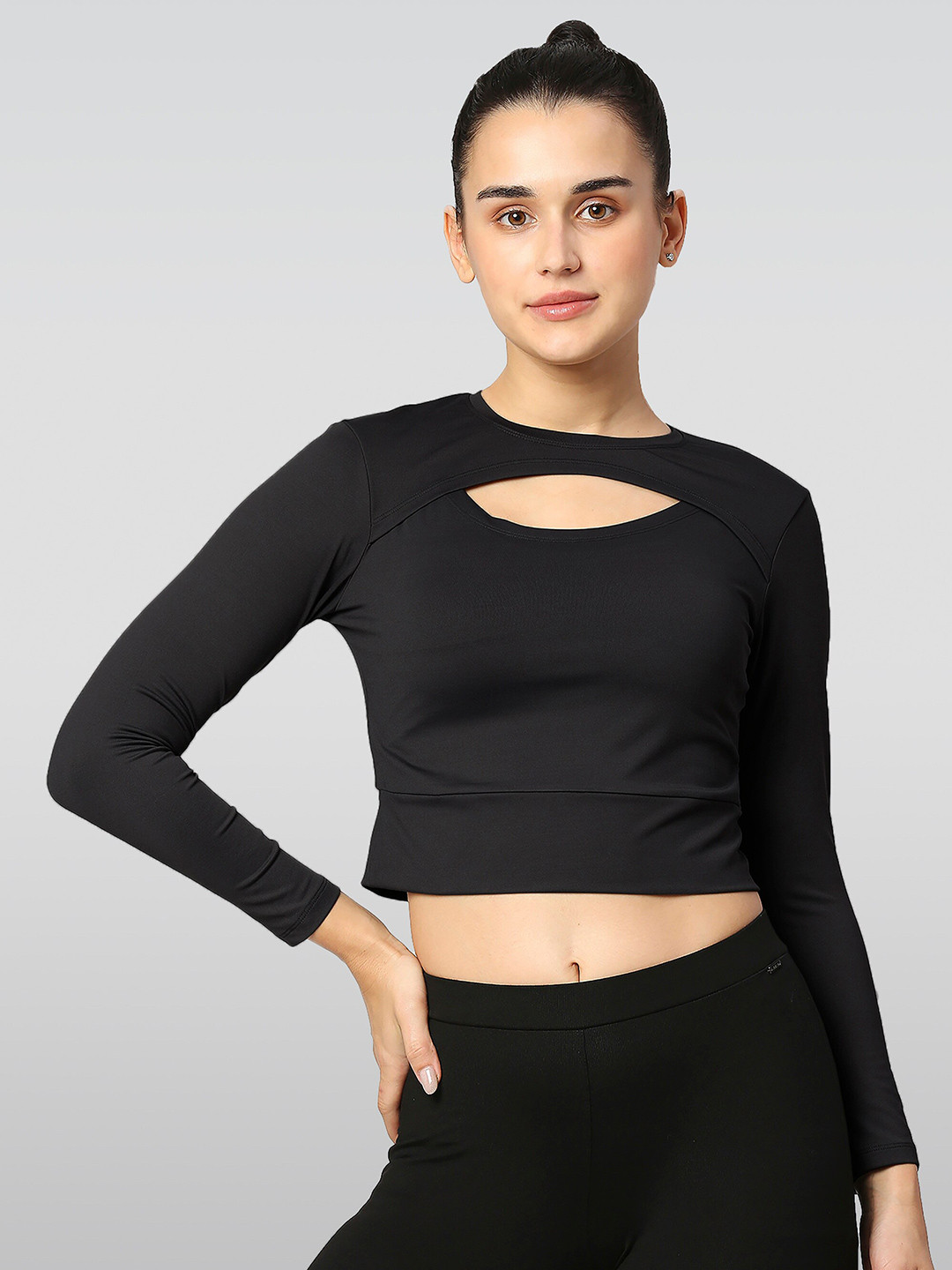 

LAASA SPORTS Cut Out Crop Top, Black