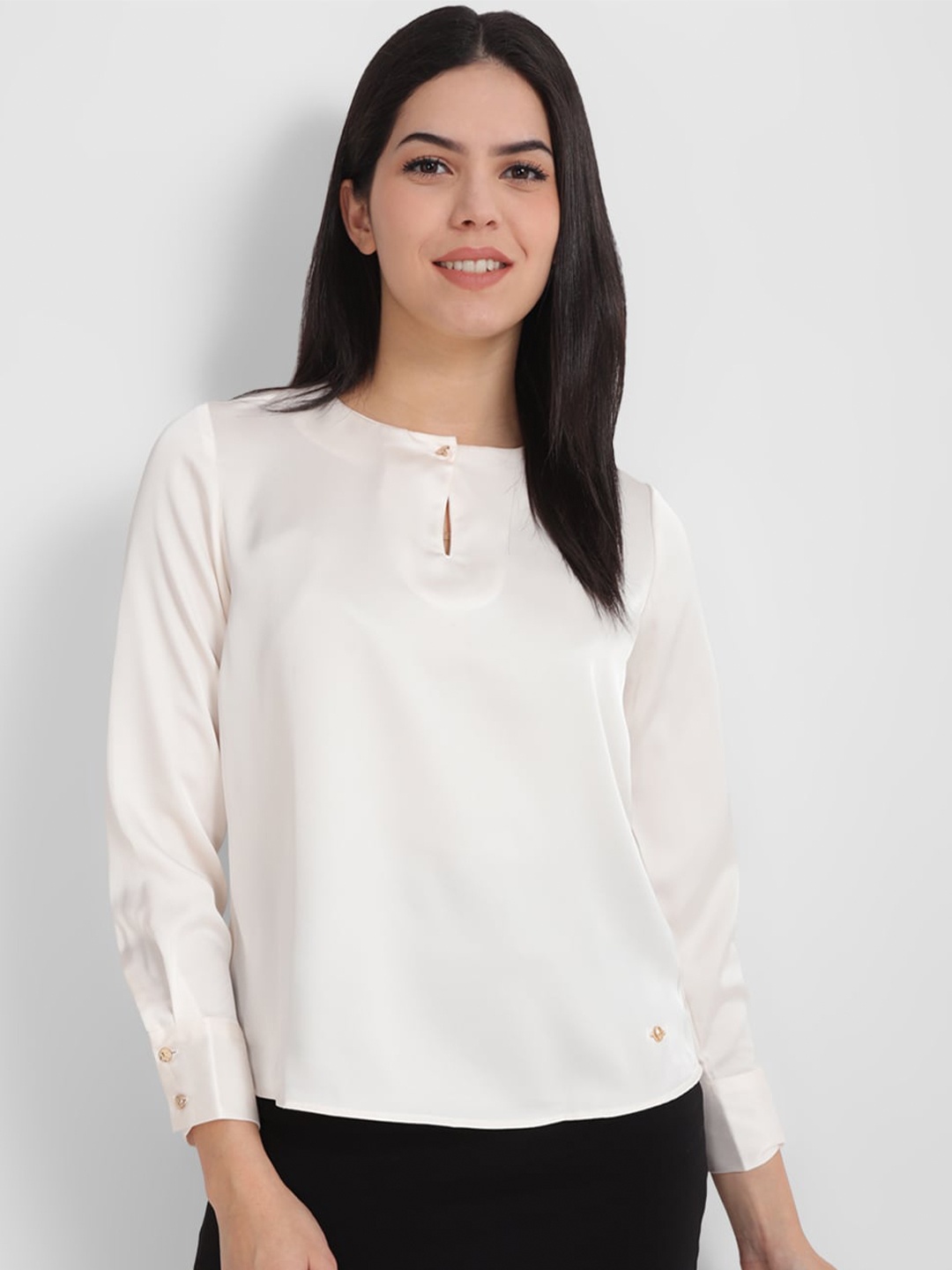 

Allen Solly Woman Round Neck Top, Cream