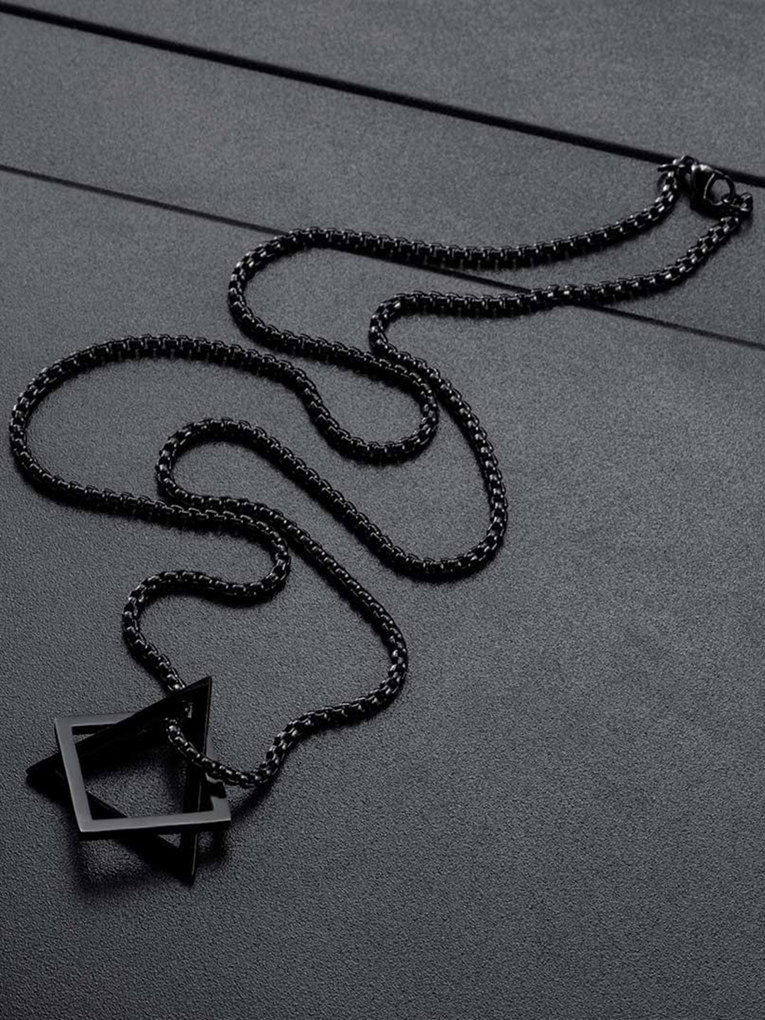 

MYKI Unisex Square & Triangle Shaped Pendant Chain, Black