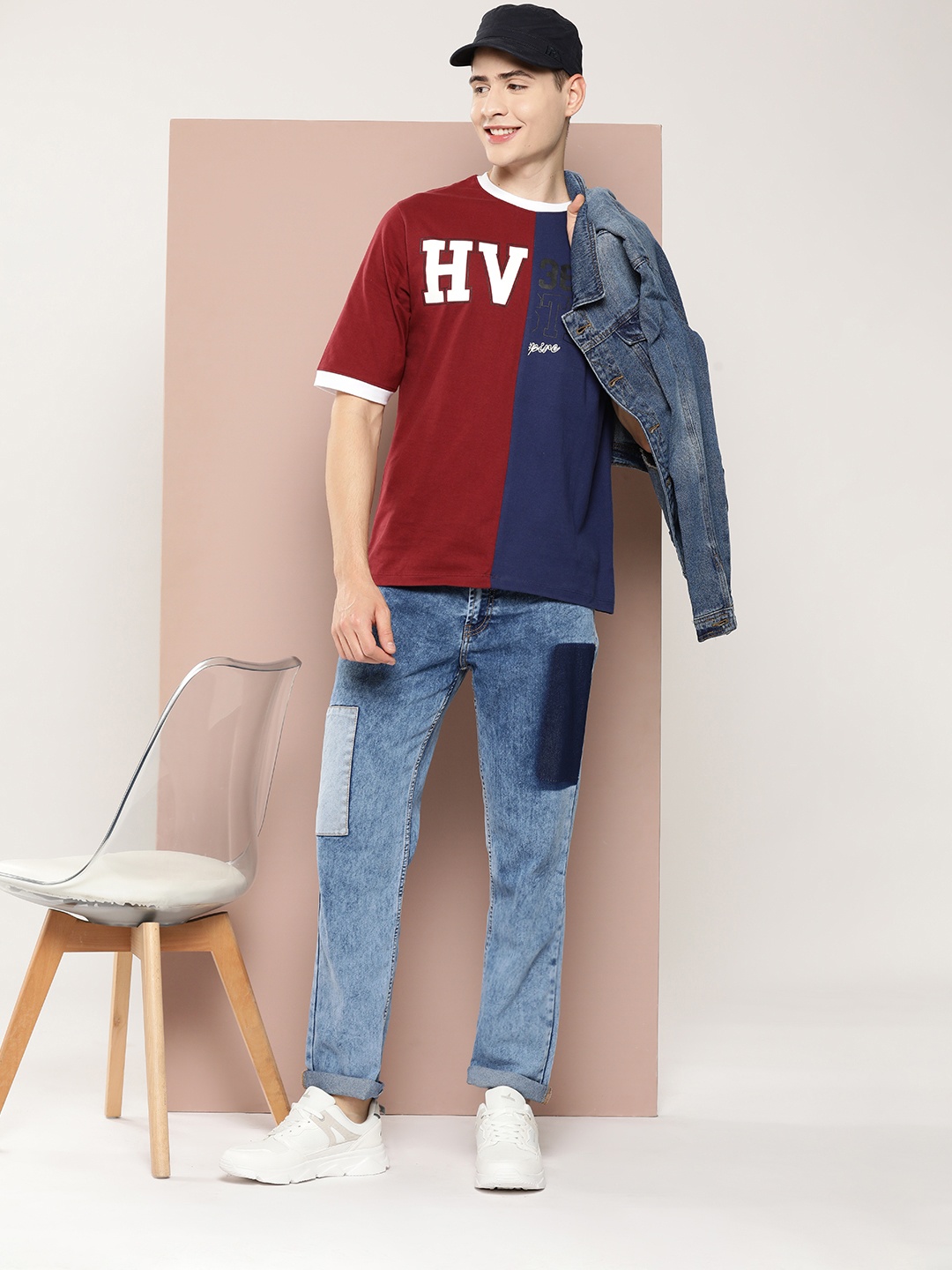 

Harvard Men Regular Fit Mid Rise Patch Detail Jeans, Blue