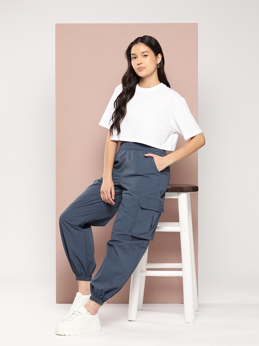 

Harvard Women Cargo Style Joggers, Navy blue