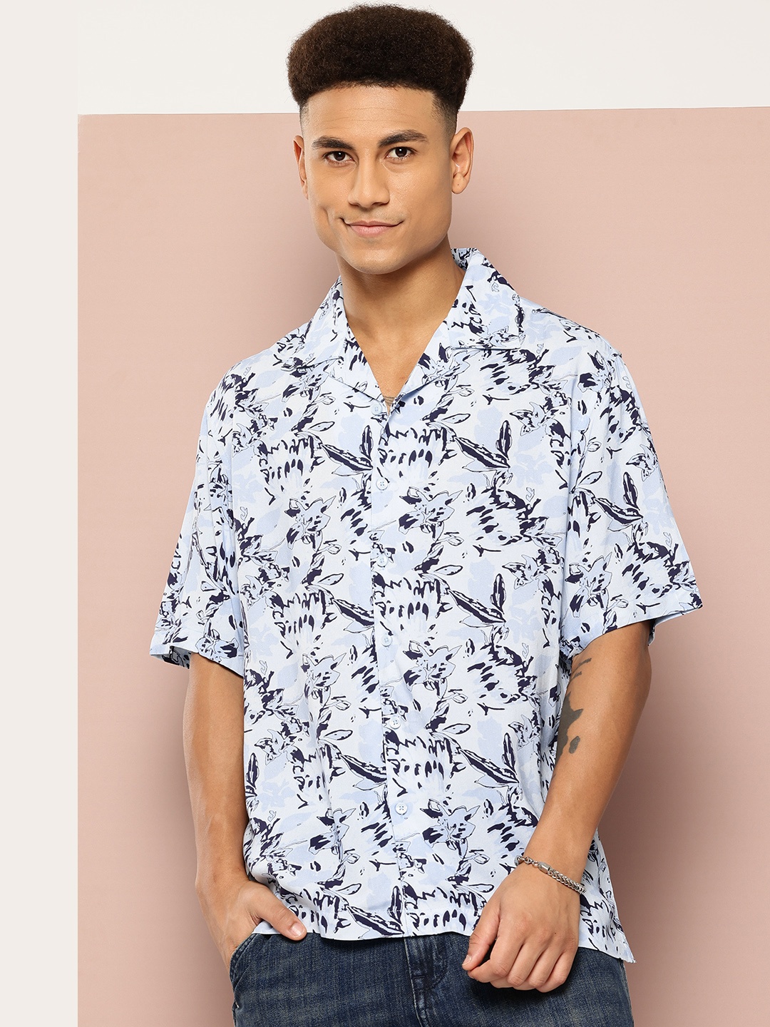 

Harvard Cuban Collar Printed Casual Shirt, Blue