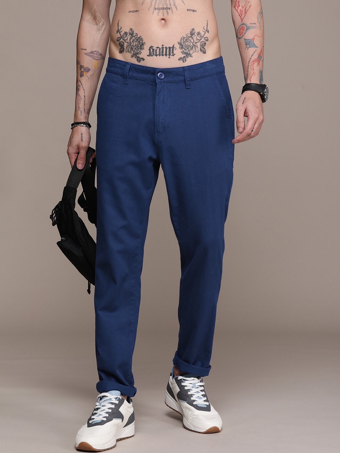 The Roadster Life Co. Men Pure Cotton Solid Mid Rise Chinos Trousers, Blue