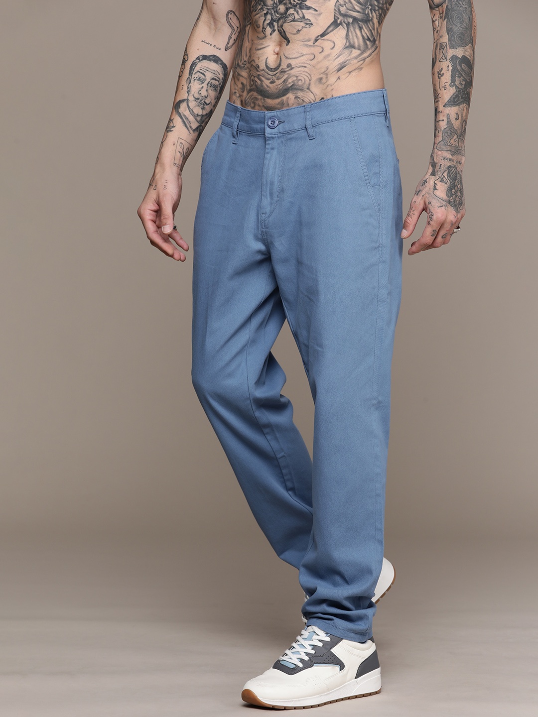 

The Roadster Life Co. Men Pure Cotton Trousers, Blue