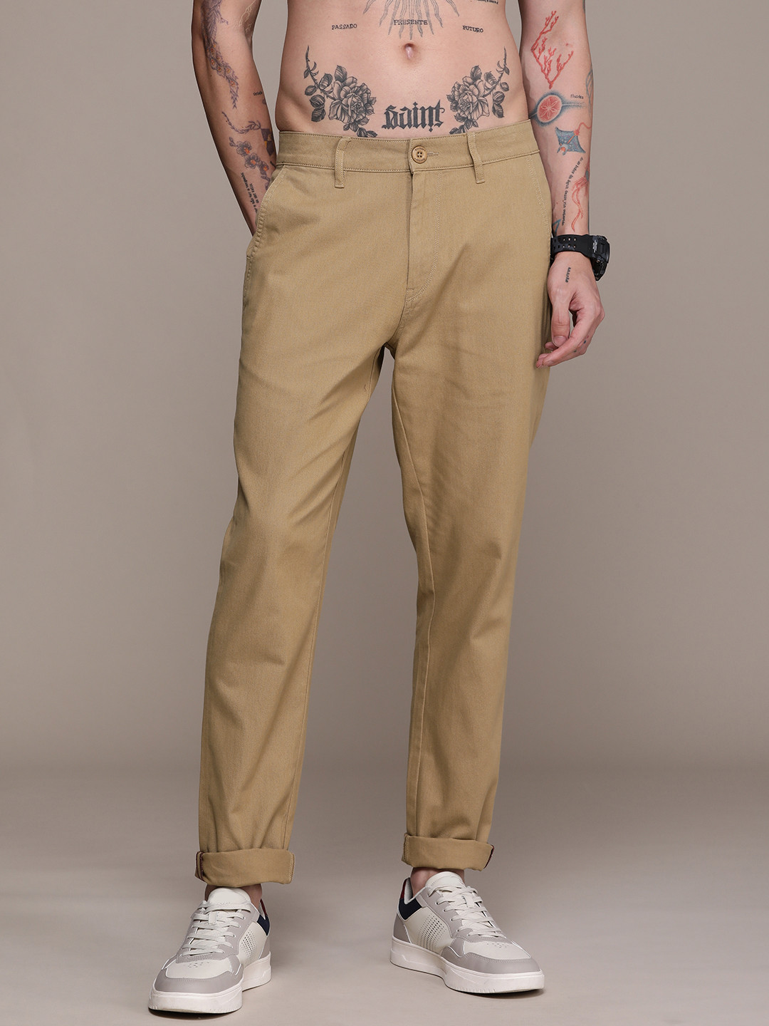 

The Roadster Life Co. Men Pure Cotton Solid Mid Rise Chinos Trousers, Khaki