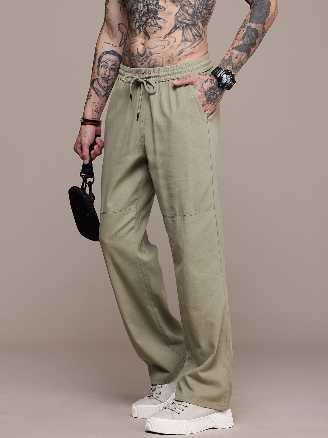 

The Roadster Life Co. Pure Cotton Joggers Trousers, Olive