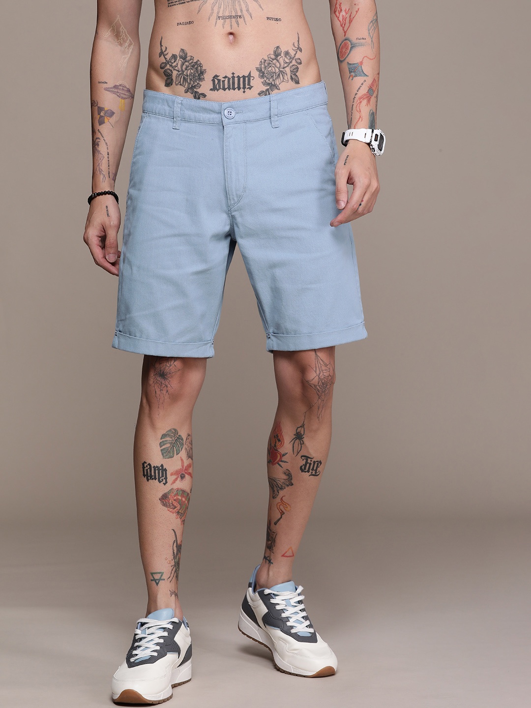 

The Roadster Life Co. Men Pure Cotton Mid-Rise Chino Shorts, Blue