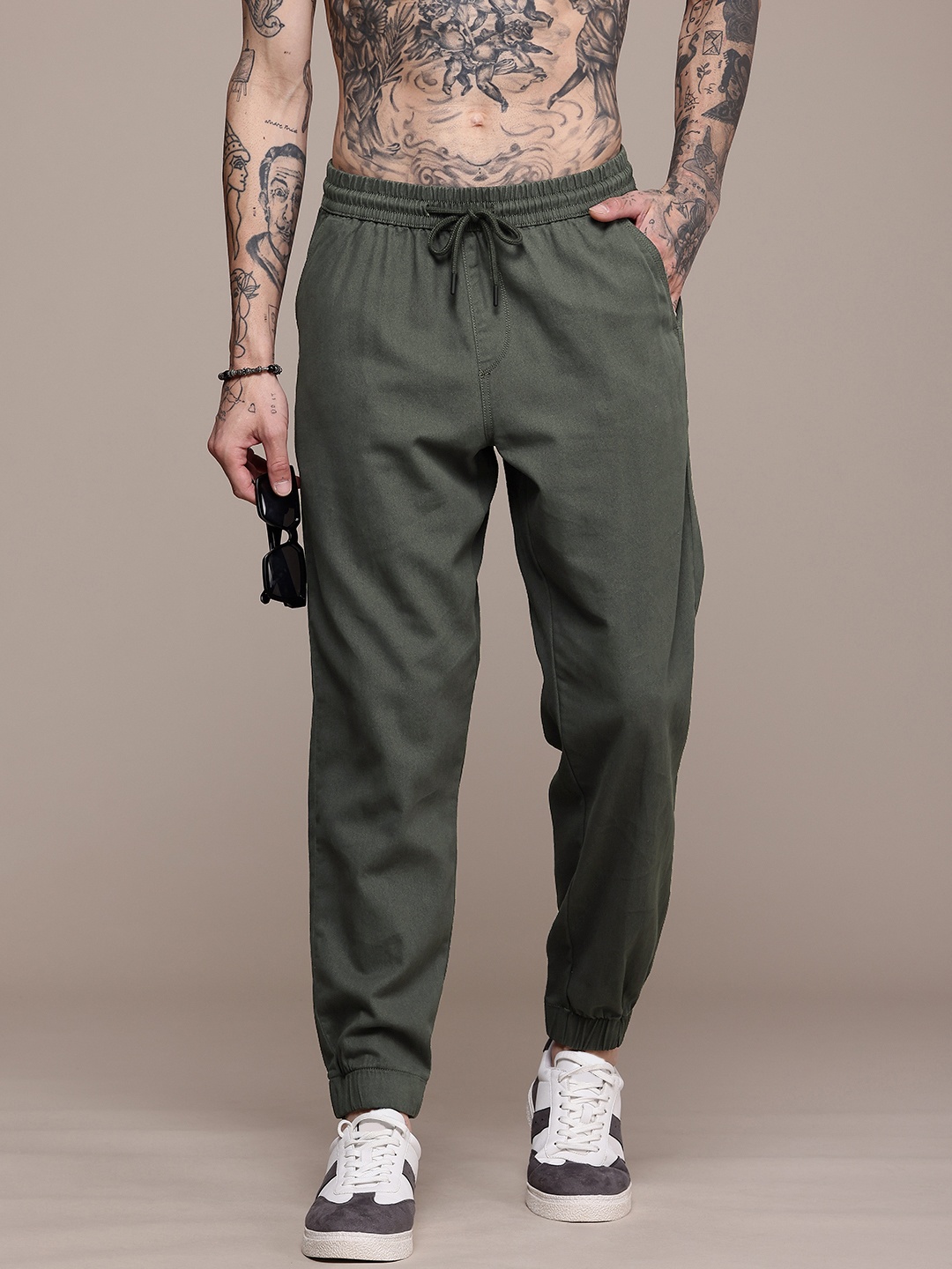 

The Roadster Life Co. Pure Cotton Joggers Trousers, Olive