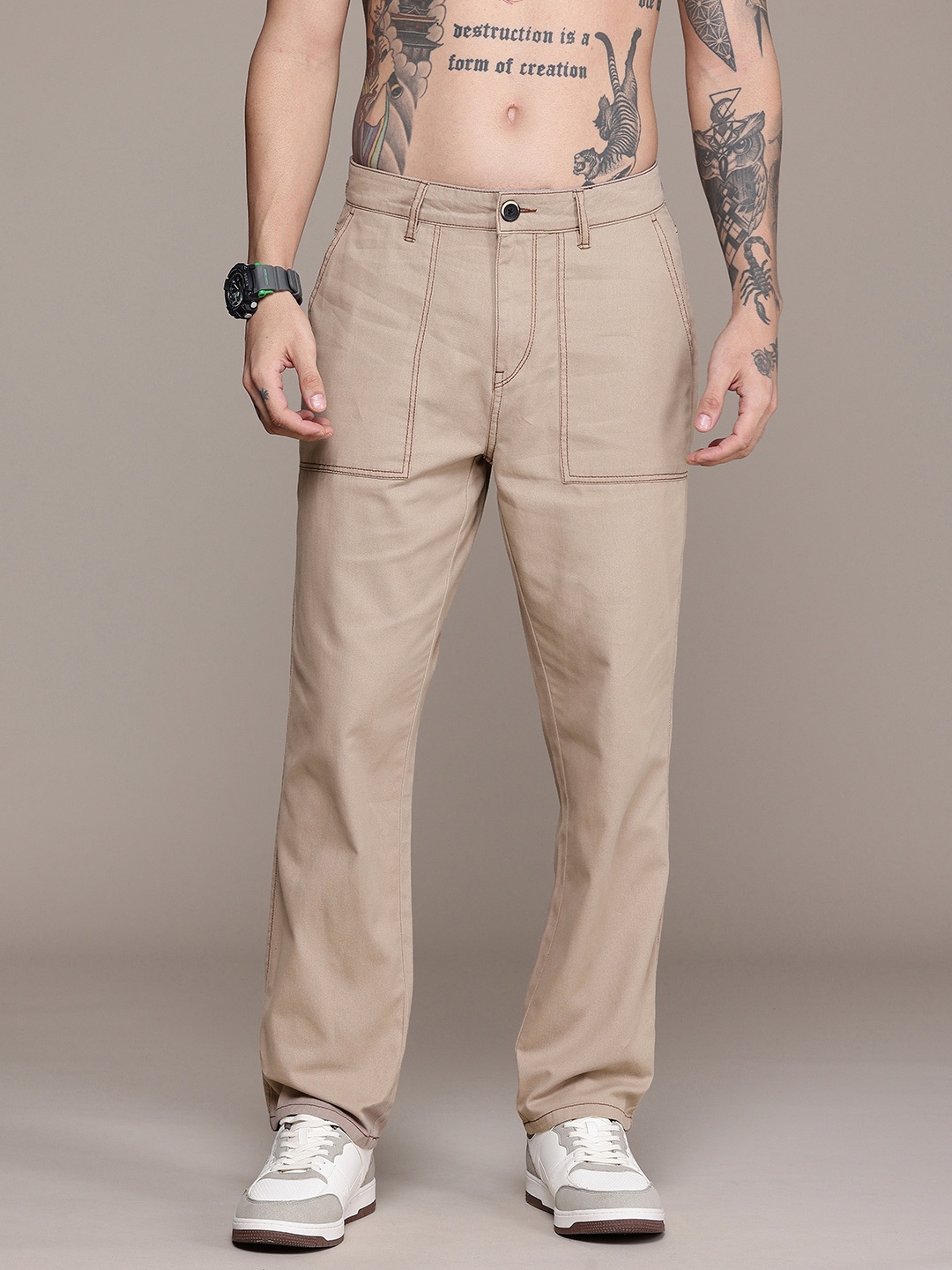 

The Roadster Life Co. Men CLANCONTRAS Trousers, Beige