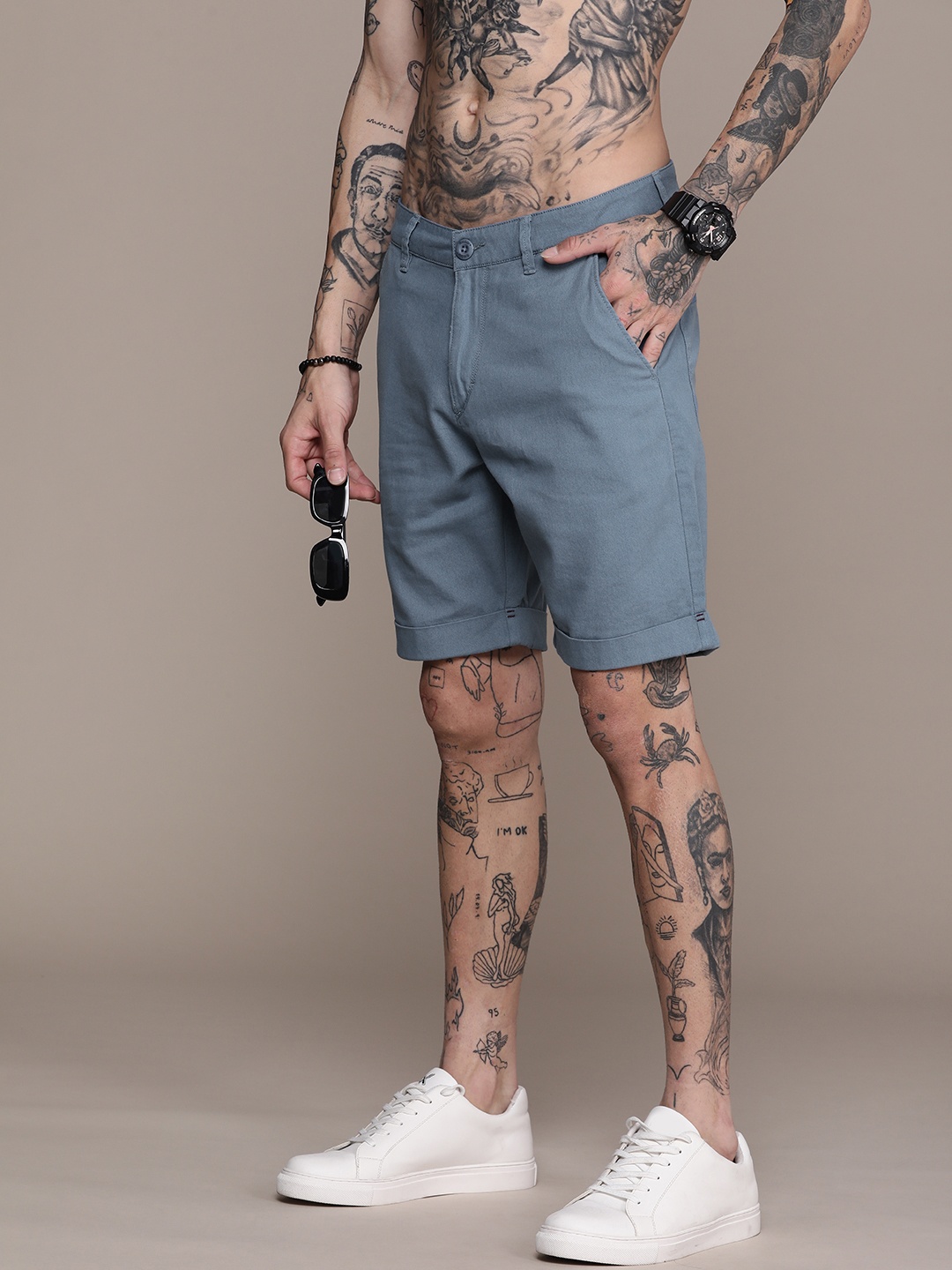 

The Roadster Life Co. Men Pure Cotton Chino Shorts, Blue