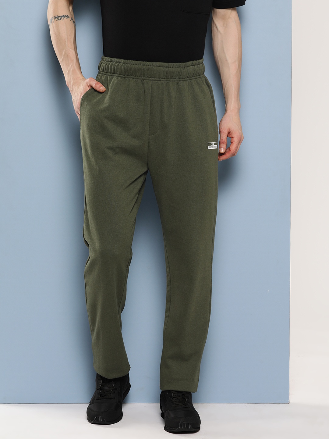 

Slazenger Men Regular Fit Track Pants, Olive