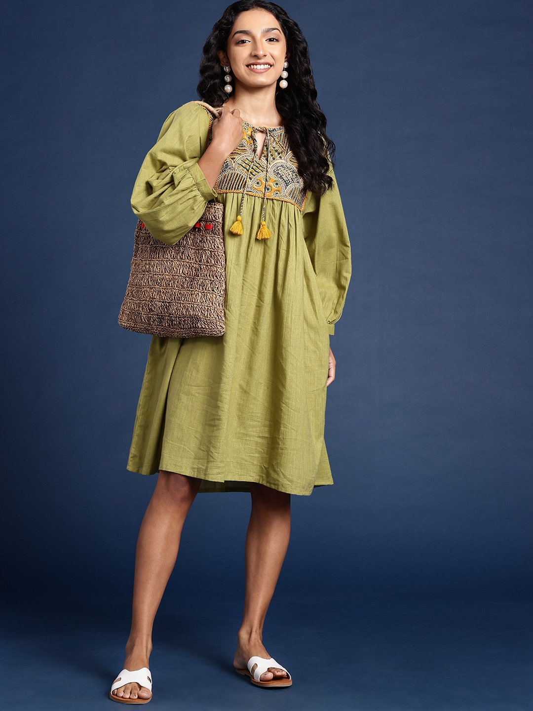

Taavi Kalamkari Ethnic Motifs Printed Pure Cotton A-Line Ethnic Dresses, Green