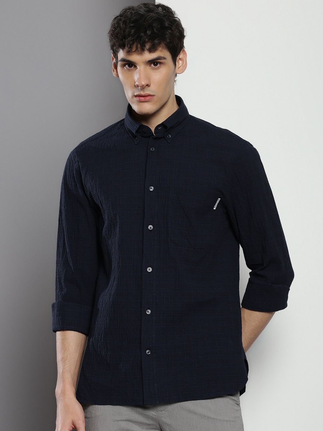 

Tommy Hilfiger Textured Long Sleeves Button-Down Collar Casual Shirt, Navy blue