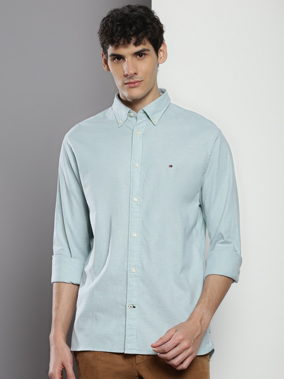 

Tommy Hilfiger Long Sleeves Button-Down Collar Casual Shirt, Green