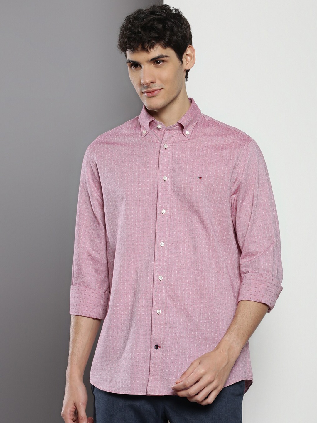 

Tommy Hilfiger Printed Button-Down Collar Classic Cotton Casual Shirt, Burgundy