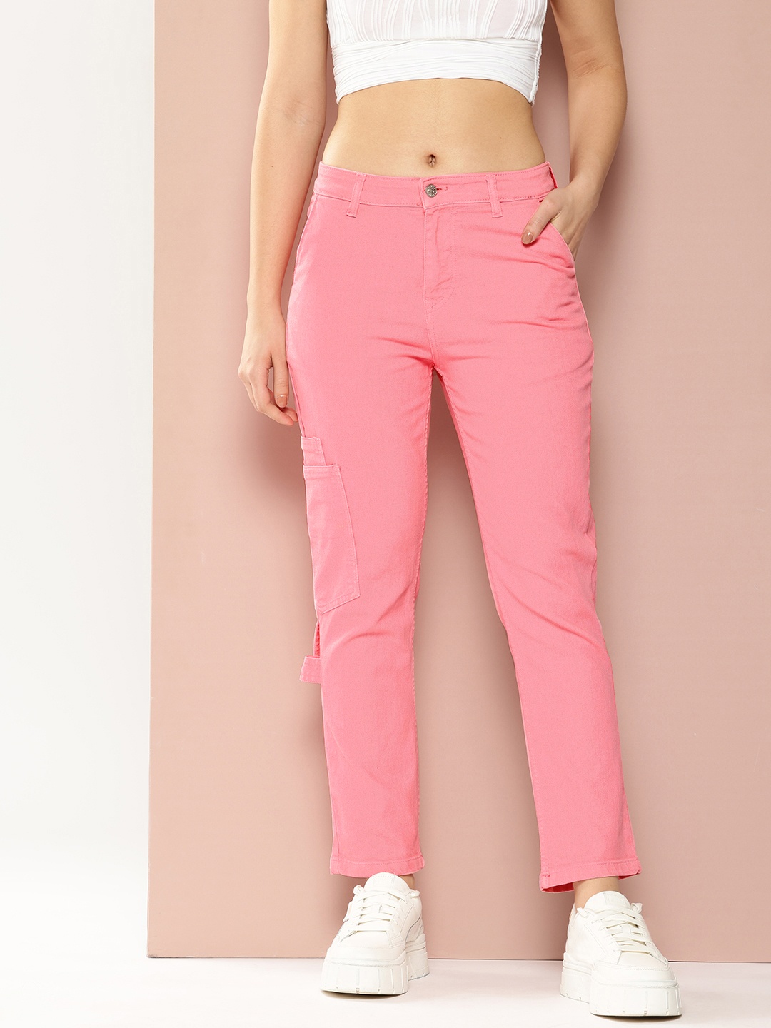 

Harvard Women Straight Fit Cargo Cropped Jeans, Pink