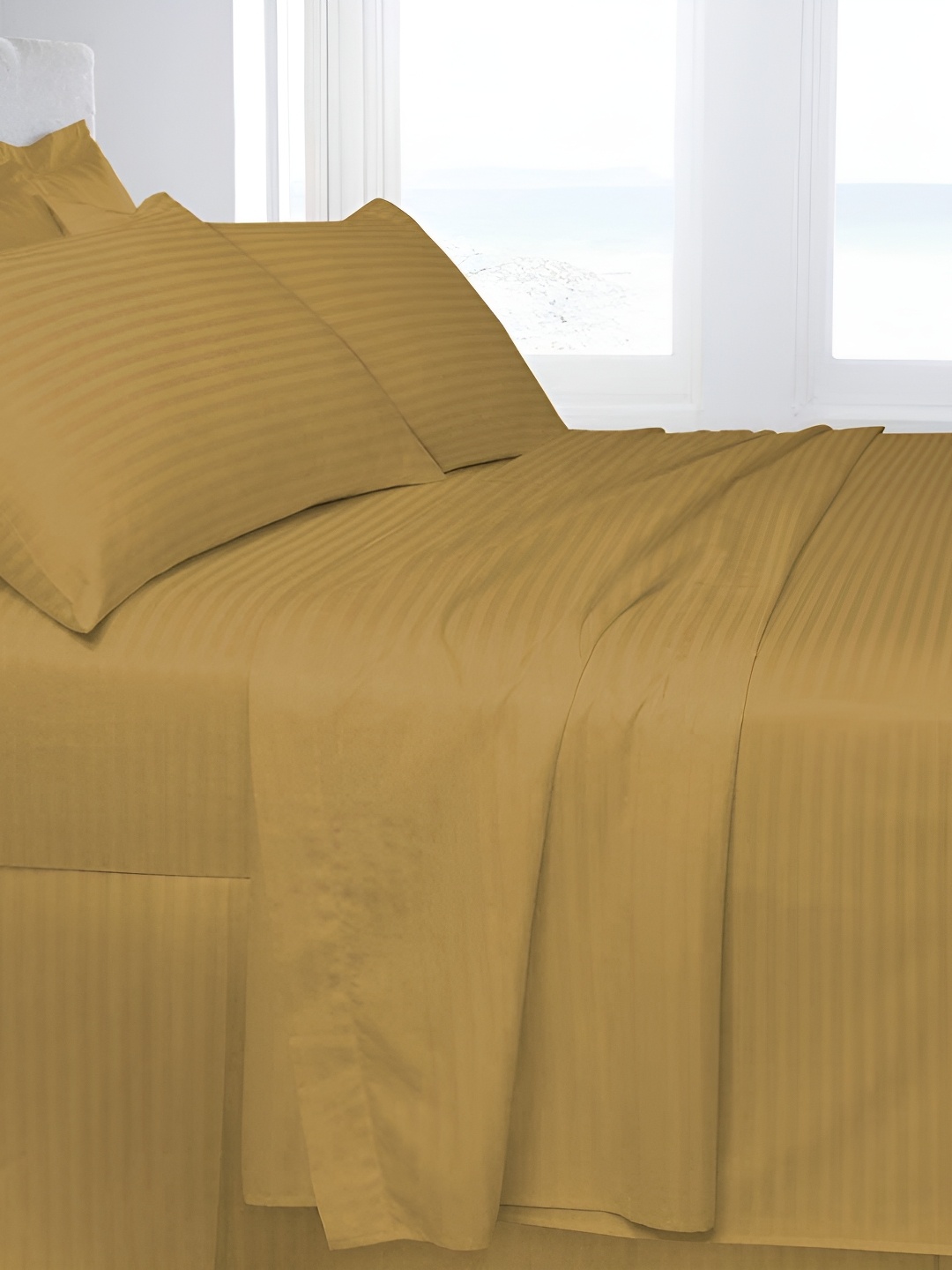 

LINENOVATION Brown Striped Cotton 220 TC Queen Bedsheet with 2 Pillow Covers