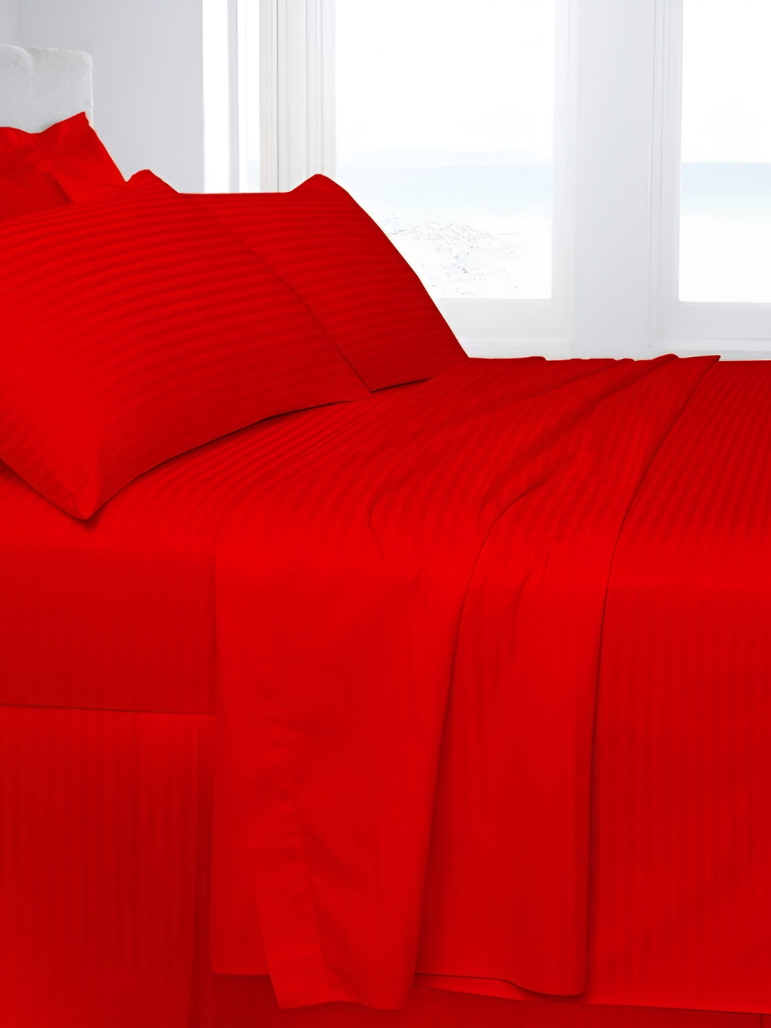 

LINENOVATION Red Striped Cotton 220 TC Queen Bedsheet with 2 Pillow Covers