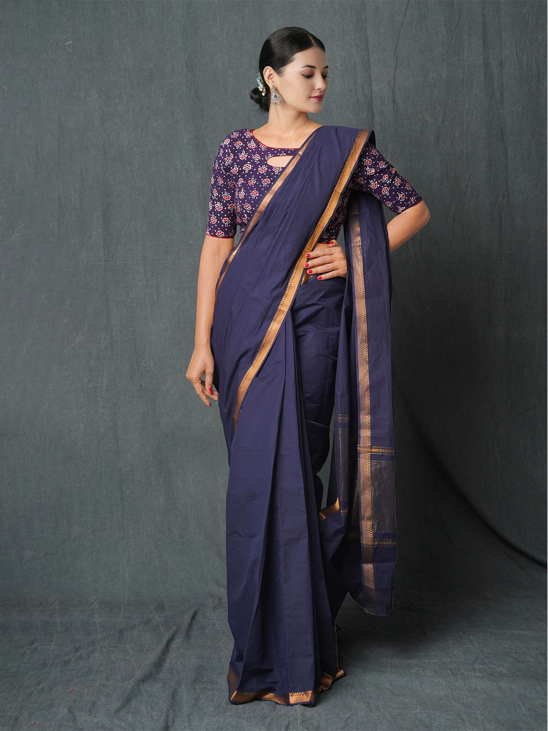 

Unnati Silks Zari Pure Cotton Handloom Mangalagiri Saree, Navy blue