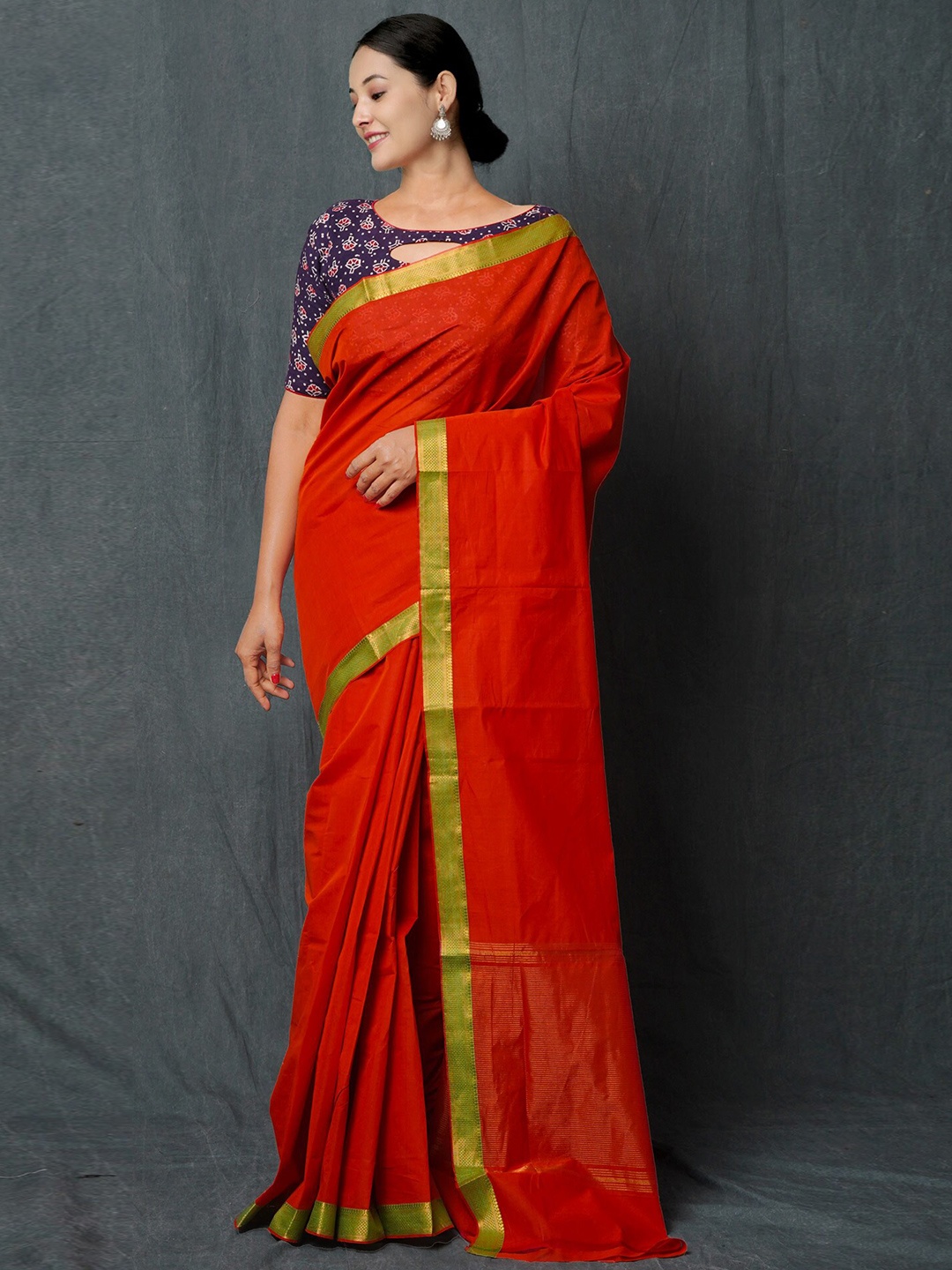 

Unnati Silks Pure Cotton Zari Handloom Mangalagiri Saree, Red