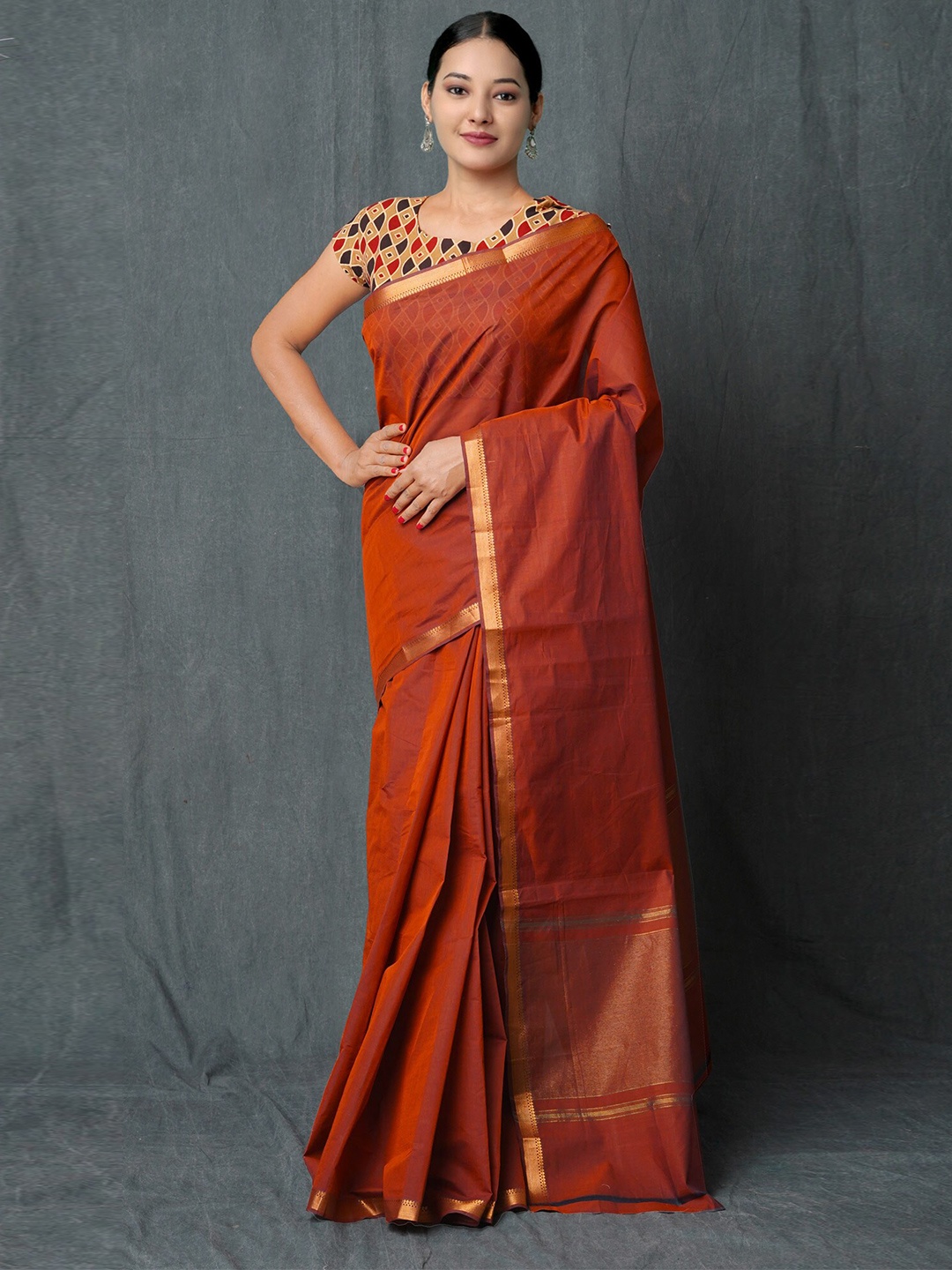 

Unnati Silks Zari Pure Cotton Handloom Mangalagiri Saree, Brown