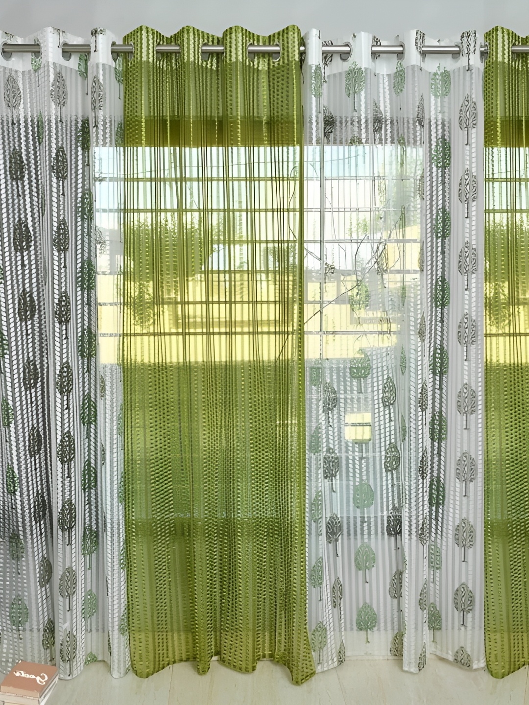 

COMFY HOME Green Set of 2 Floral Sheer Window Core