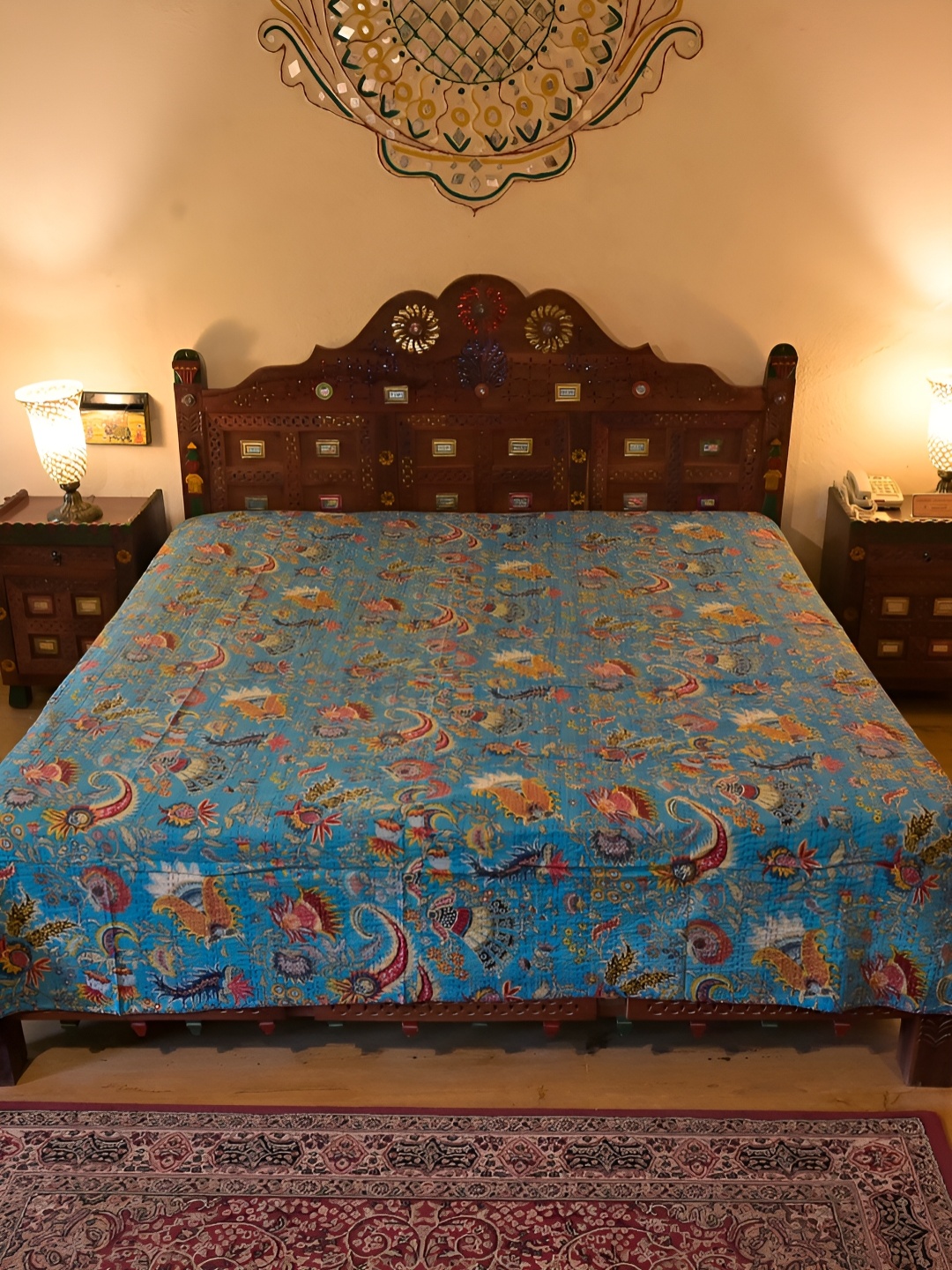 

Chokhi Dhani Kalagram Blue& White Floral Cotton Queen Bedsheet