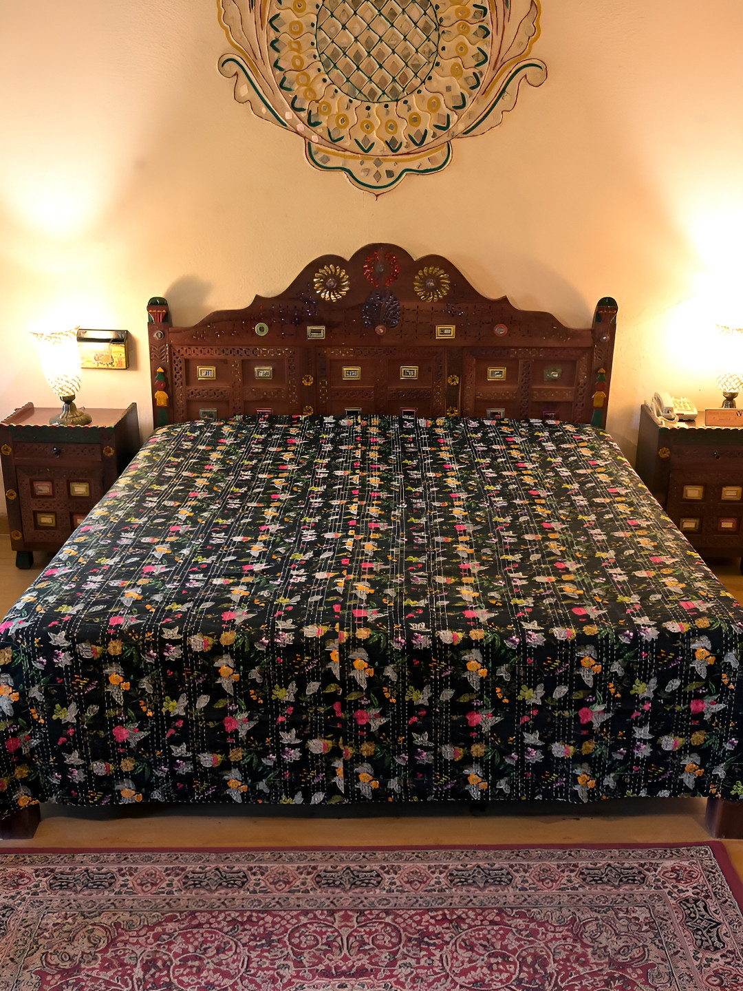 

Chokhi Dhani Kalagram Black &Print Floral Cotton Queen Bedsheet