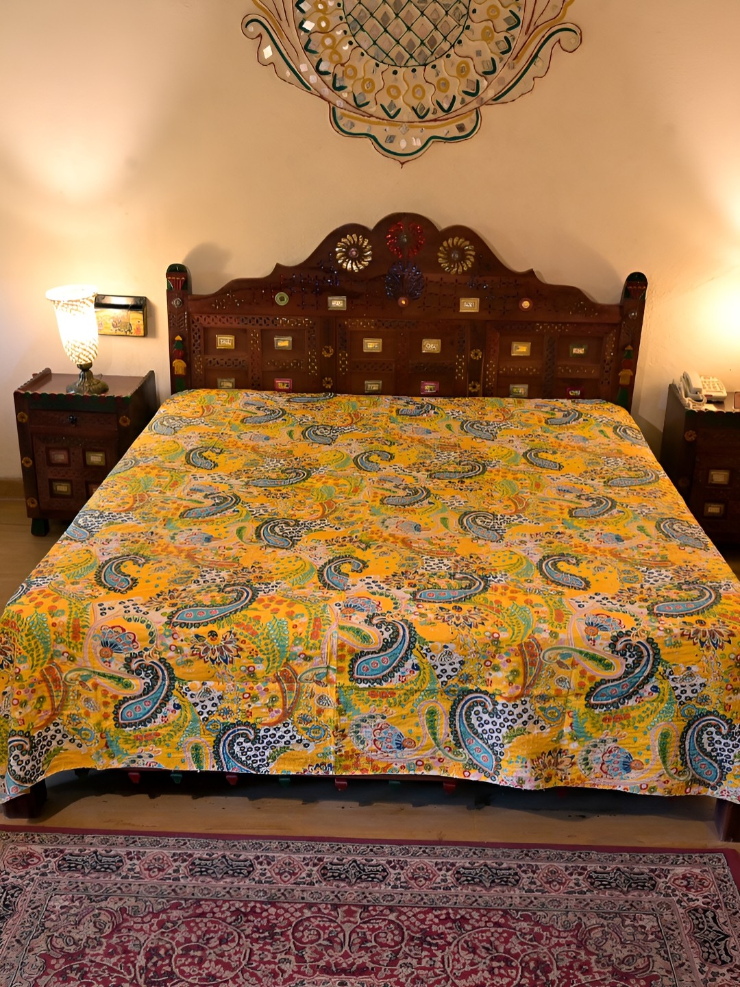 

Chokhi Dhani Kalagram Yellow& Blue Floral Cotton Queen Bedsheet