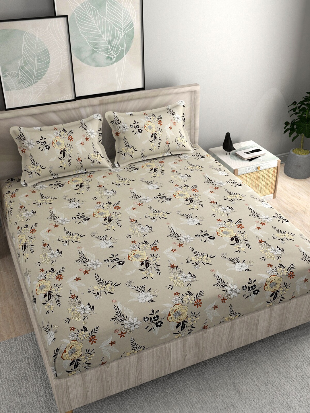 

FINE TEX WORLD Floral 210 TC King Fitted 160GSM Bedsheet With 2 Pillow Covers, Beige
