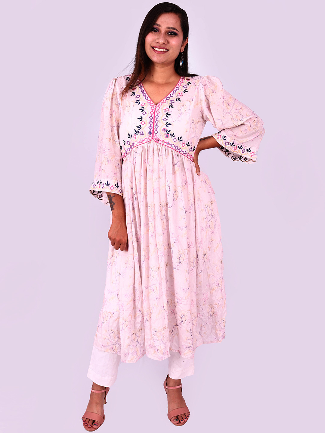

WEAVERS SAGA Floral Embroidered Mirror Work Anarkali Kurta, Pink