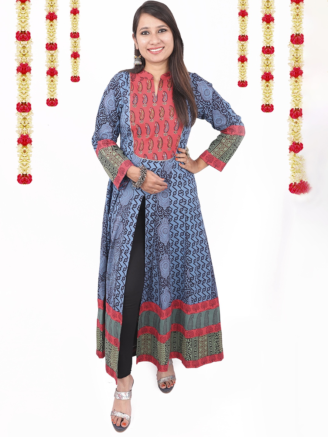 

WEAVERS SAGA Ethnic Motifs Printed Pure Cotton A Line Kurta, Blue