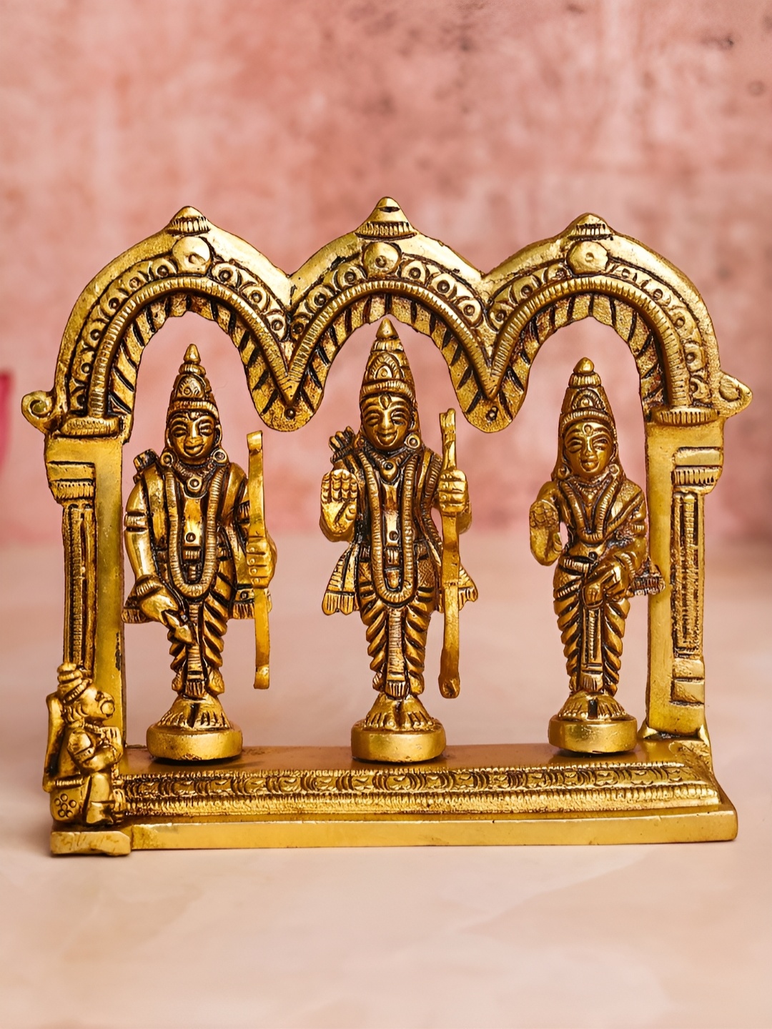 

The Advitya Gold Toned Ram Darbar In Same Ring Showpiece