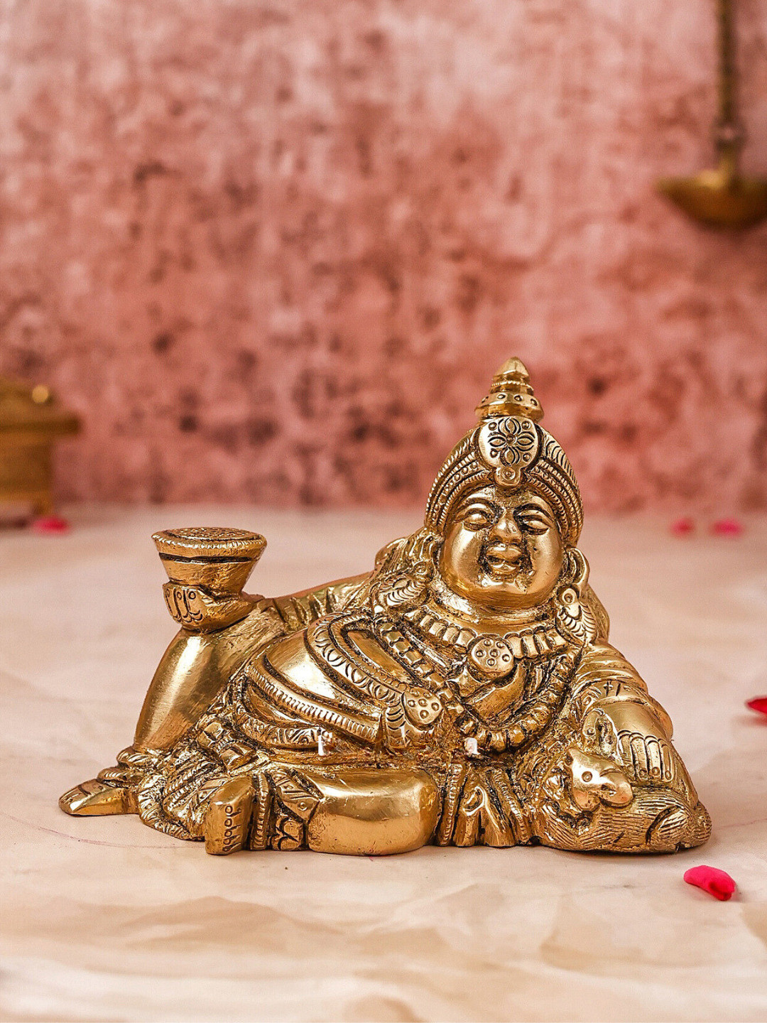 

The Advitya Kuber Maharaj Brass Idol Showpiece, Gold