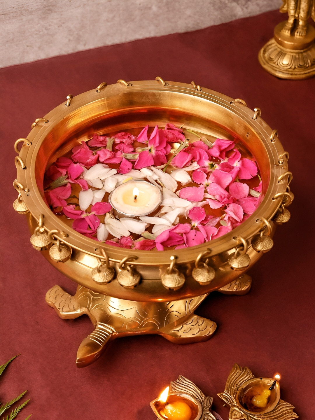 

The Advitya Bell Urli With Tortoise Brass Showpiece, Gold