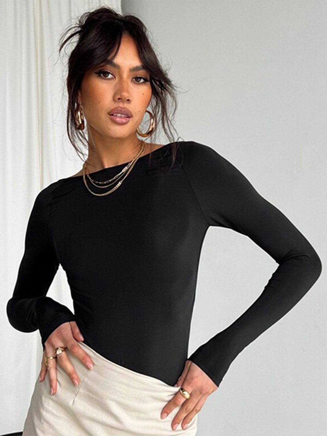 

StyleCast Black Long Sleeves Fitted Top