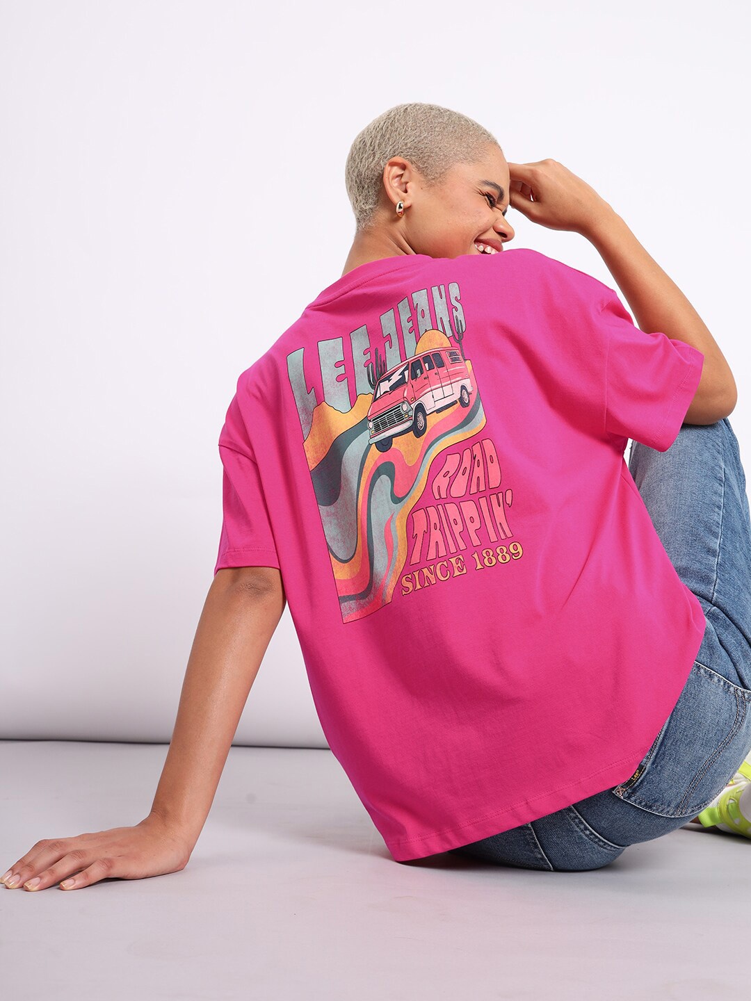 

Lee Women Printed Crew Neck Oversize Fit Tshirt, Pink