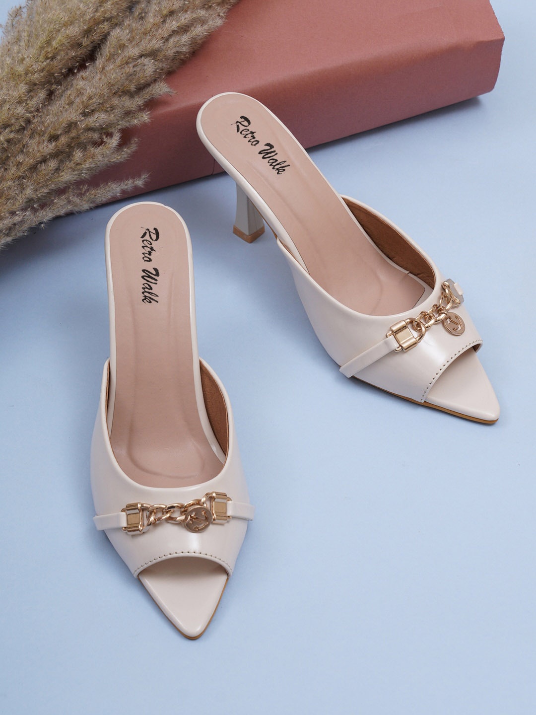 

Retro Walk Pointed Peep Toes Stiletto Heels, Cream
