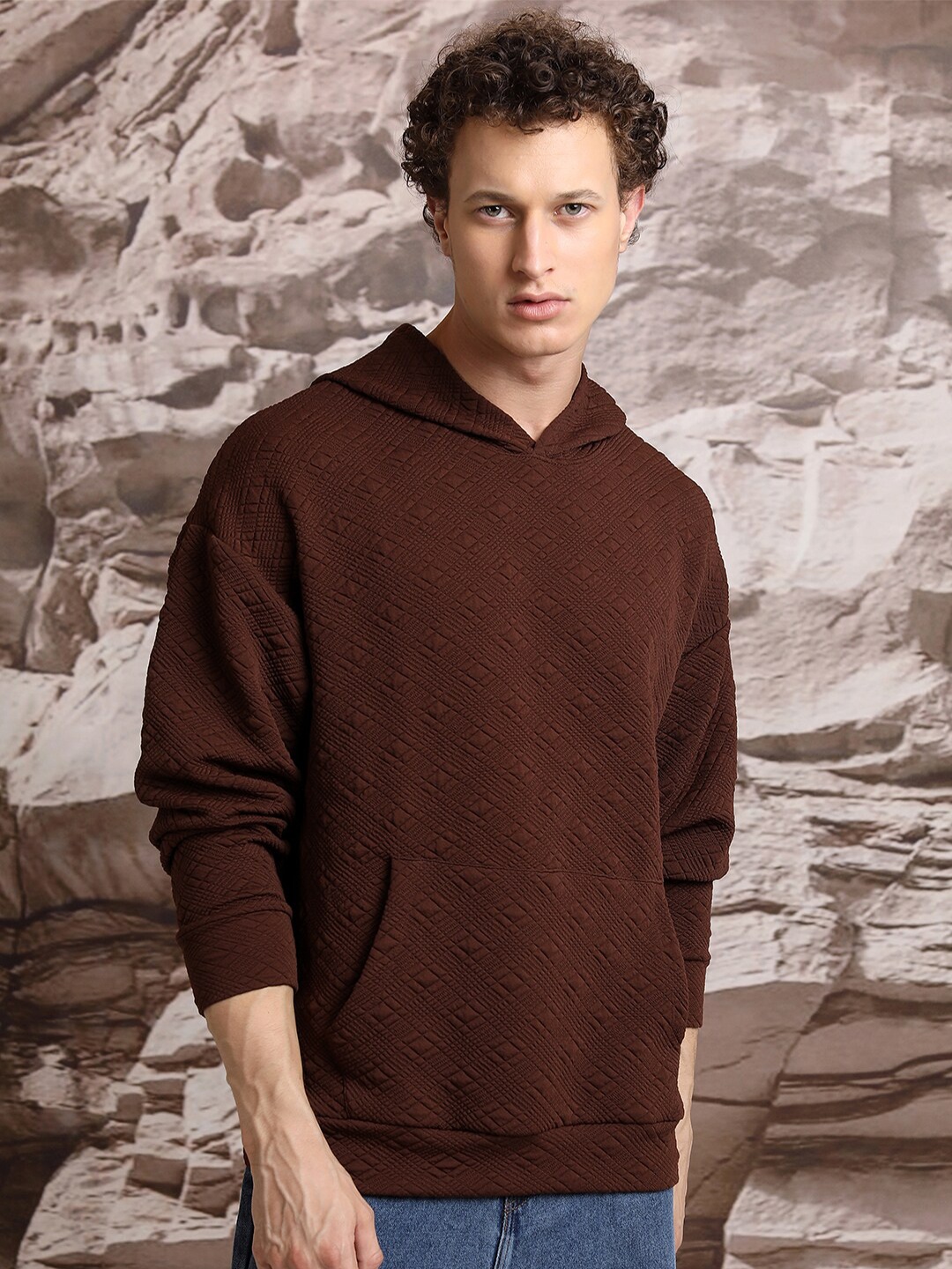 

HIGHLANDER Self Design Hooded Oversized Drop Shoulder Sleeves Textured Sweatshirt, Brown